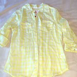 SO button down cotton shirt.